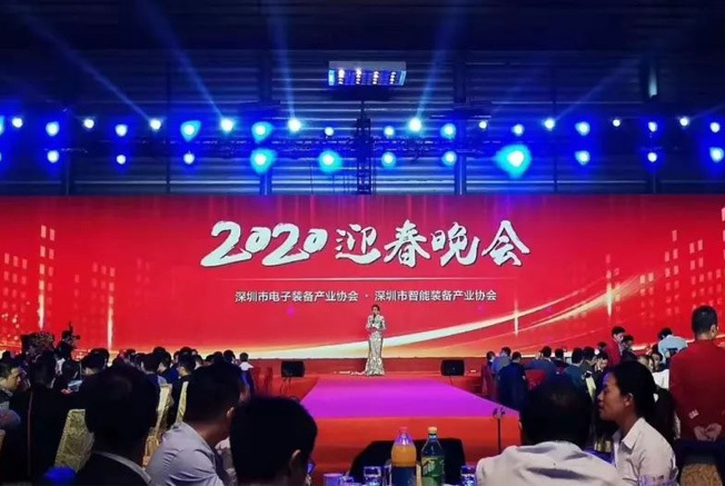 每一套設計我們都細心研究，集（jí）體討論